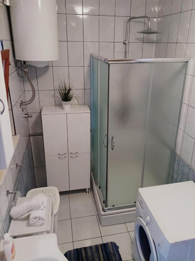 Apartment Josip โปดสตรานา ภายนอก รูปภาพ