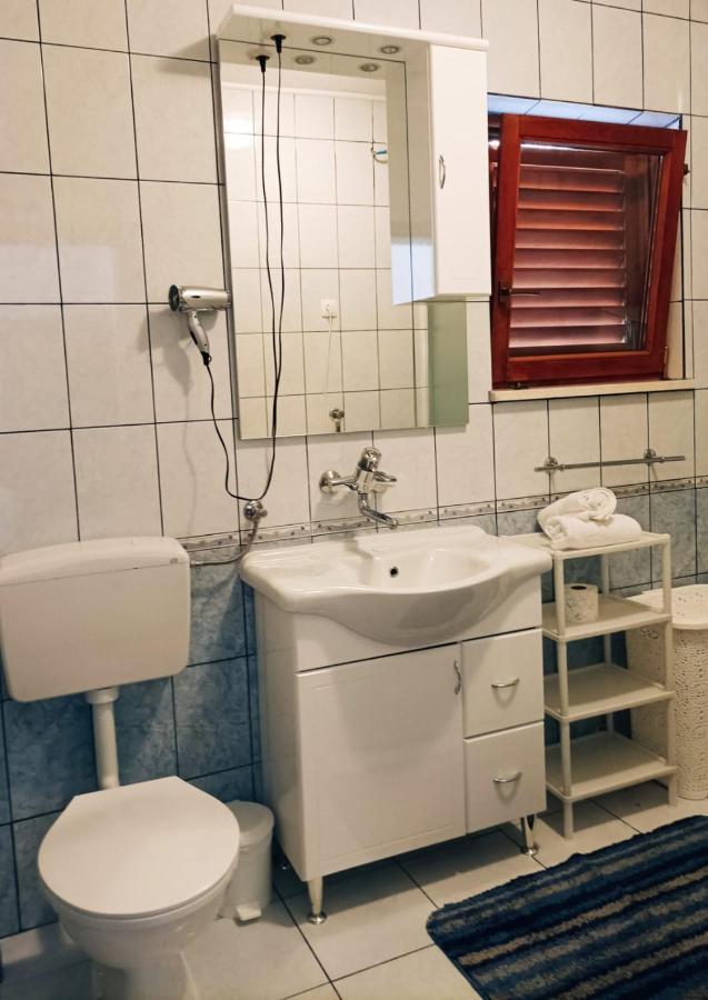 Apartment Josip โปดสตรานา ภายนอก รูปภาพ