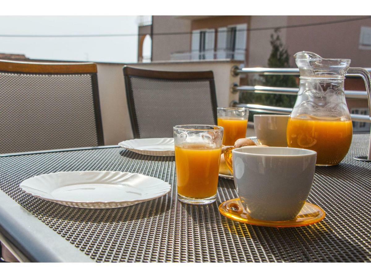 Apartment Josip โปดสตรานา ภายนอก รูปภาพ